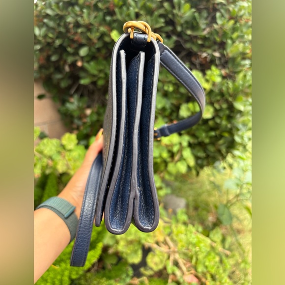 Tory Burch Harper Dark Navy Blue Embossed Crossbody - Picture 3 of 14